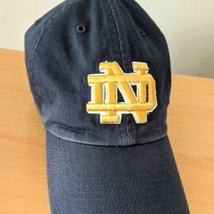 Notre Dame Mens Fitted Hat